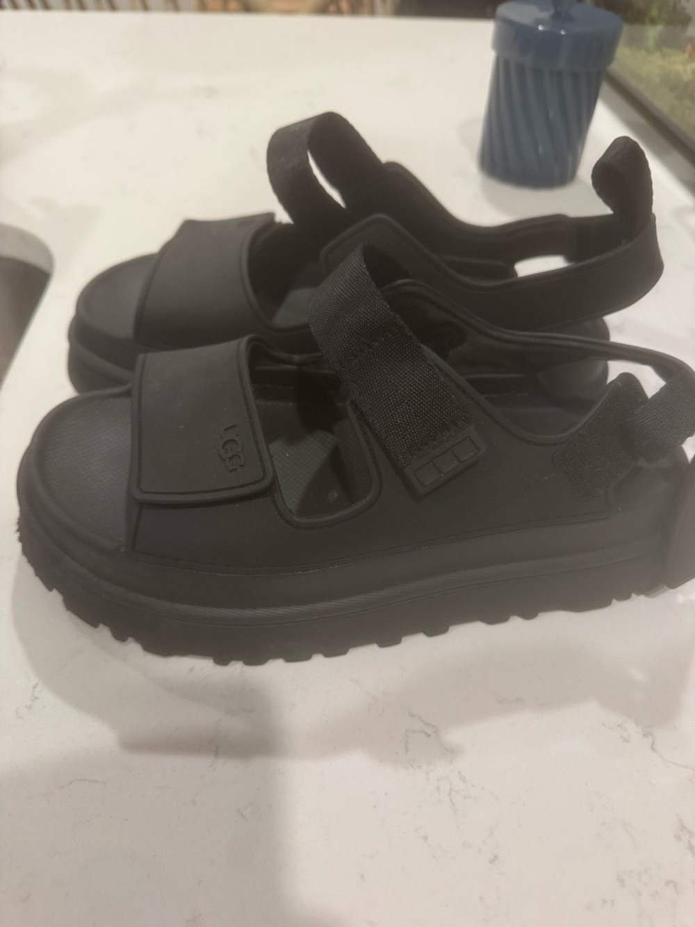 UGG Kids Black Hook-and-Loop Sport Sandals